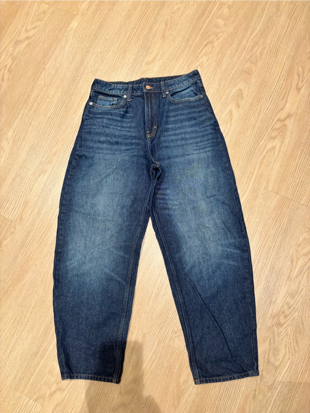High-Rise Relaxed Fit Barrel Women's Jeans in Dark Blue